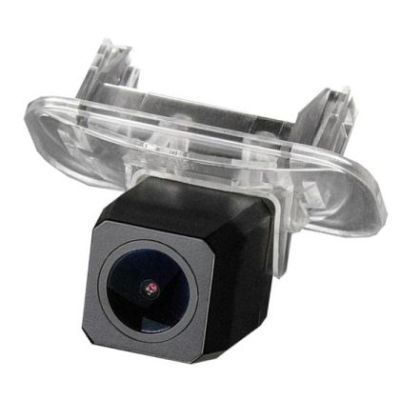 Camera video auto dedicata pentru mersul cu spatele compatibila cu Mercedes B180/B200 2012 deschidere 120 de grade instalare la